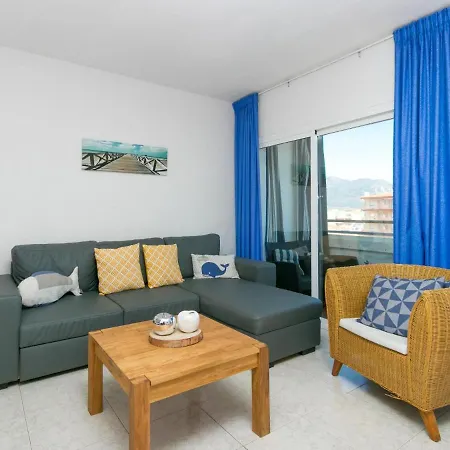 Center-17 By Interhome